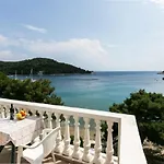 Franka Saplunara 4* Saplunara